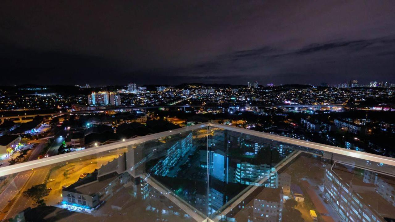 Homestay D'Univ 360 Place Seri Kembangan Exteriör bild